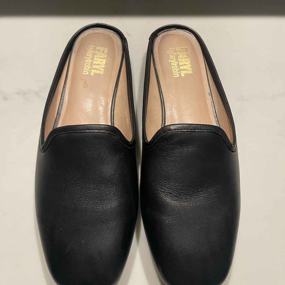 Faryl by Faryl Robin Slippers sz 9.5